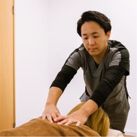 頭痛施術3